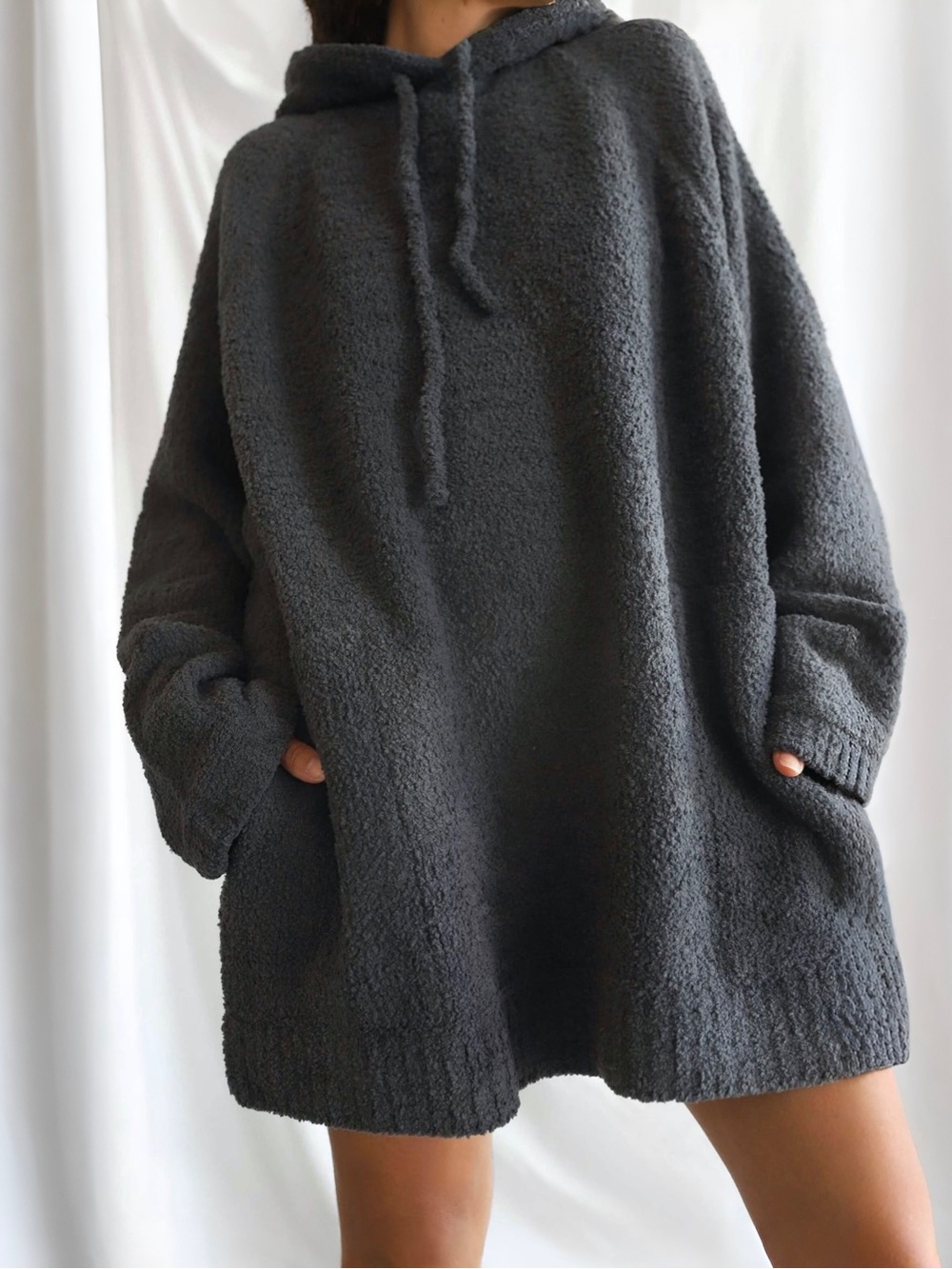 Sunday Citizen Snug Blanket Hoodie | Coal | One Size